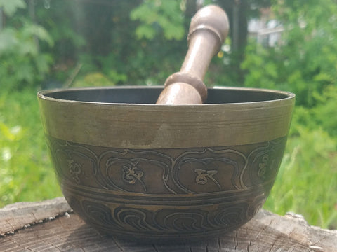 C Root Chakra Dorje Tibetan Singing Bowl