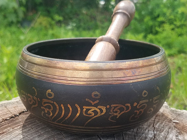 C Root Chakra Om Mani Tibetan Singing Bowl 5.5"