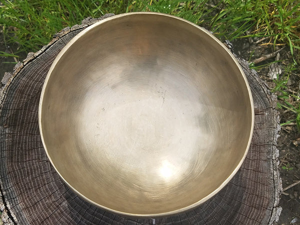 G Throat Chakra Old Tibetan Singing Bowl 7.25"