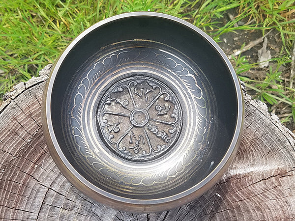 C Root Chakra Om Mani Tibetan Singing Bowl 5.5"